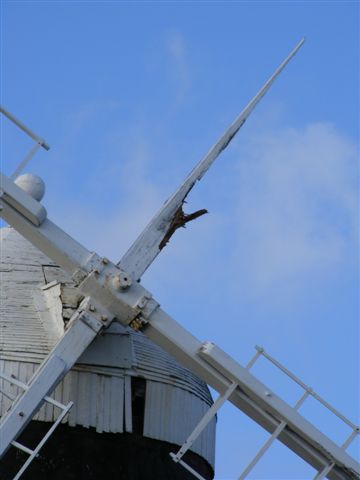 Jack broken sail